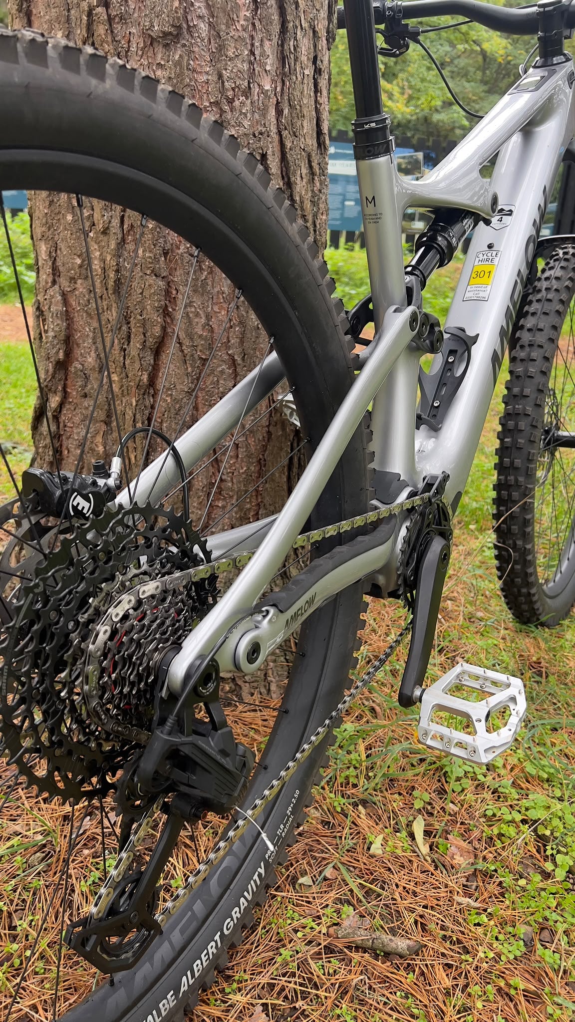 Ex Demo Amflow Pl Carbon 'M'